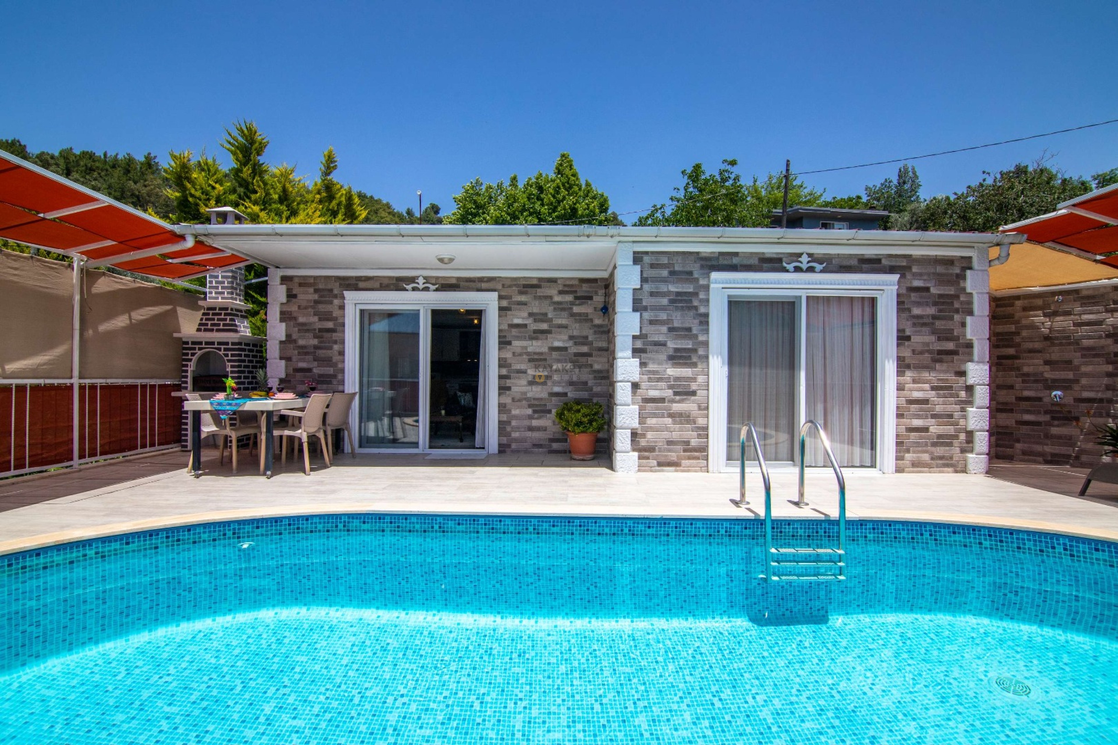 Villa Main