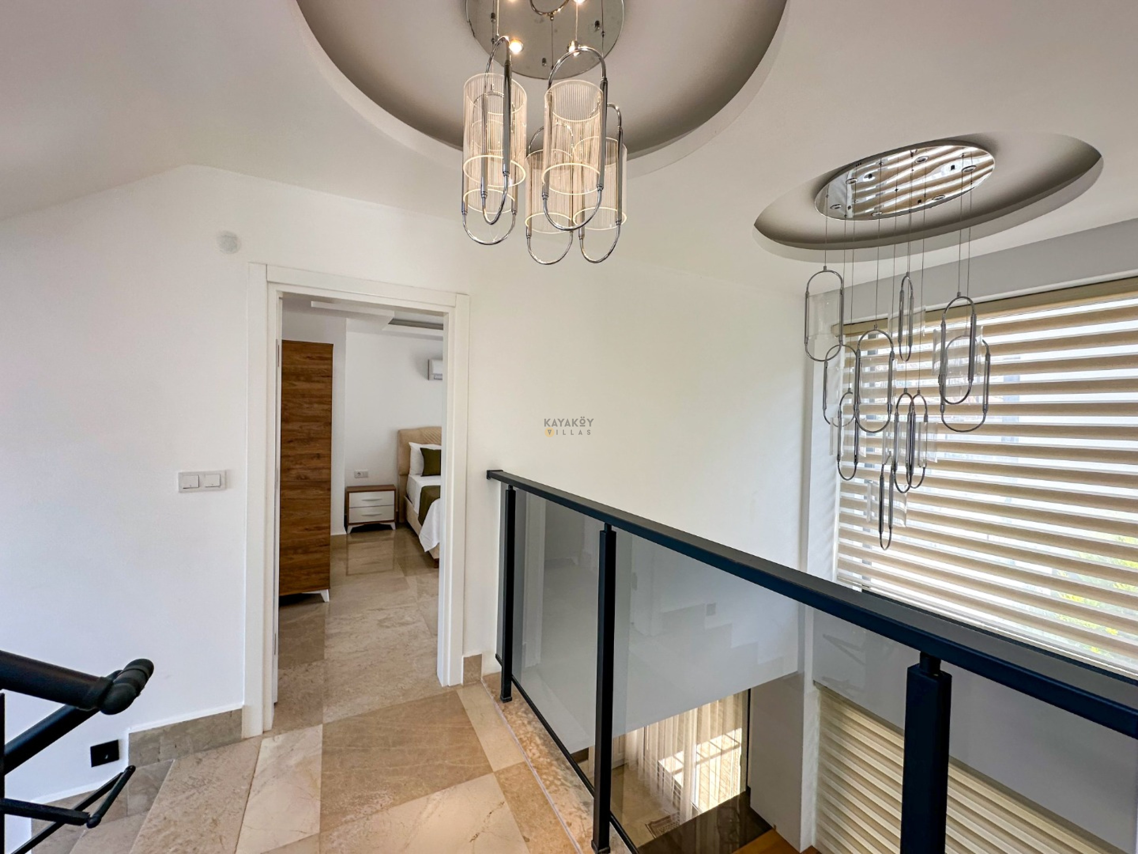 Mobile Gallery 19