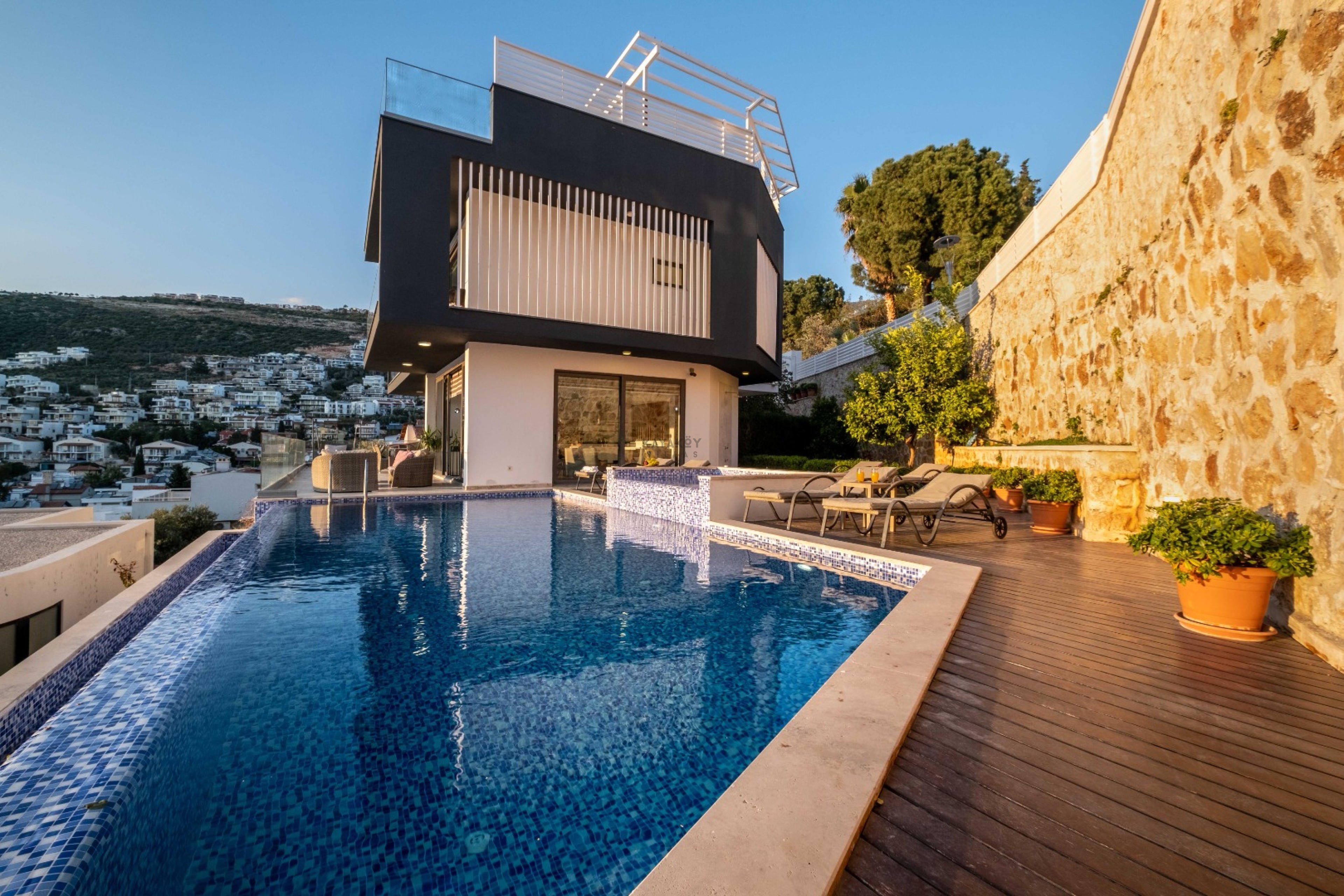 Villa Main