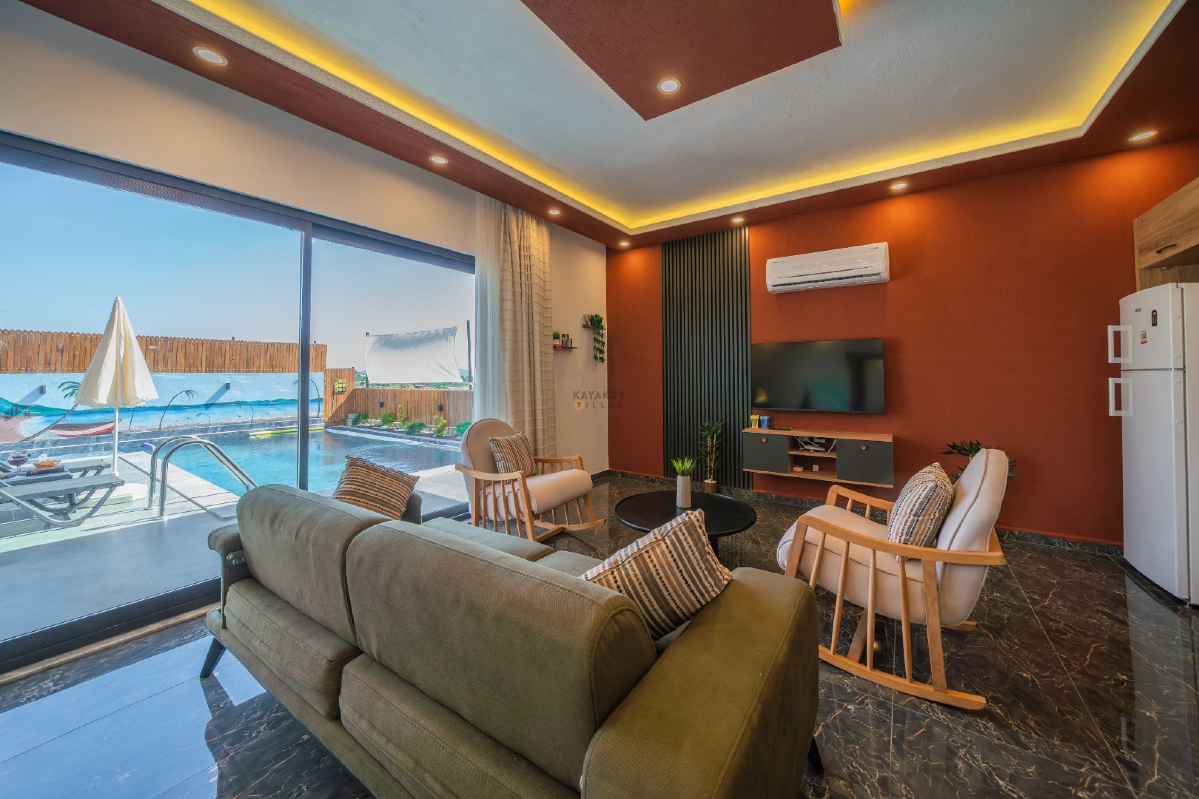 Mobile Gallery 37