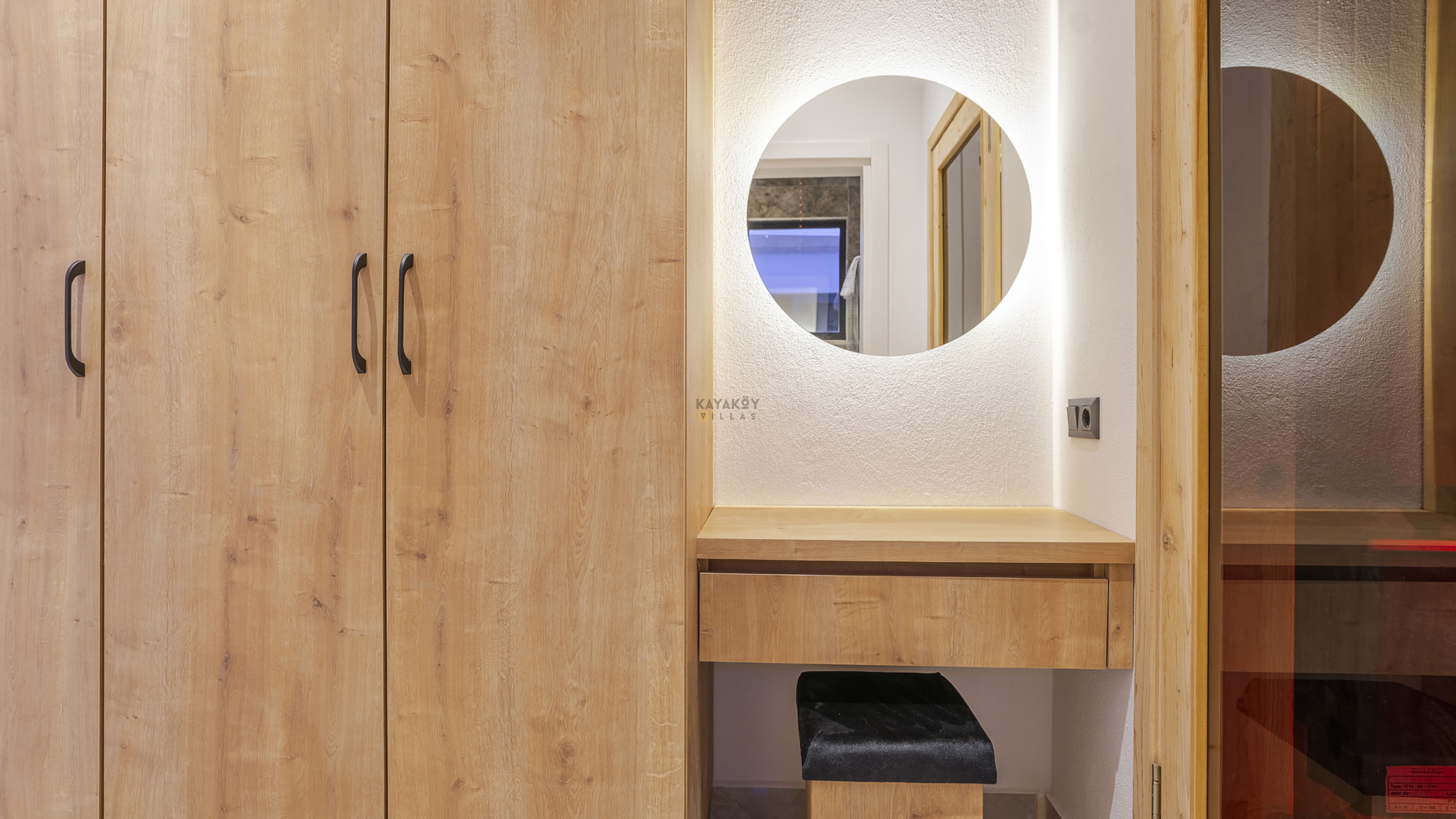Mobile Gallery 51