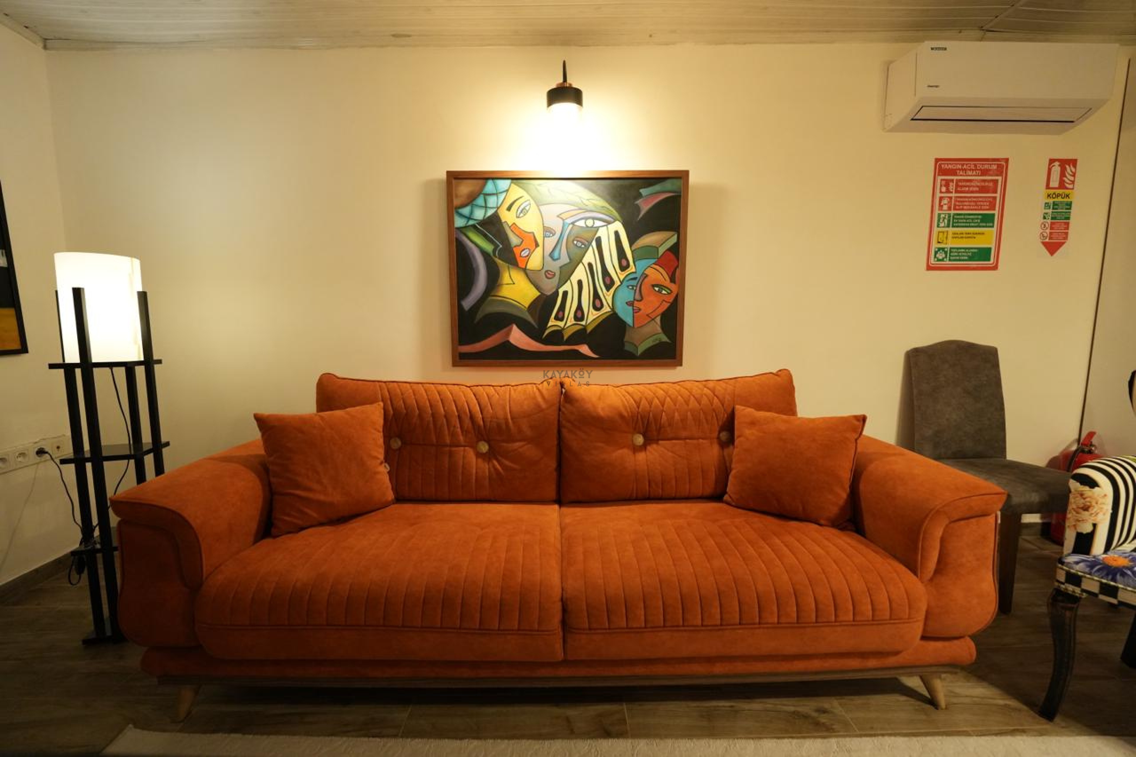 Mobile Gallery 18