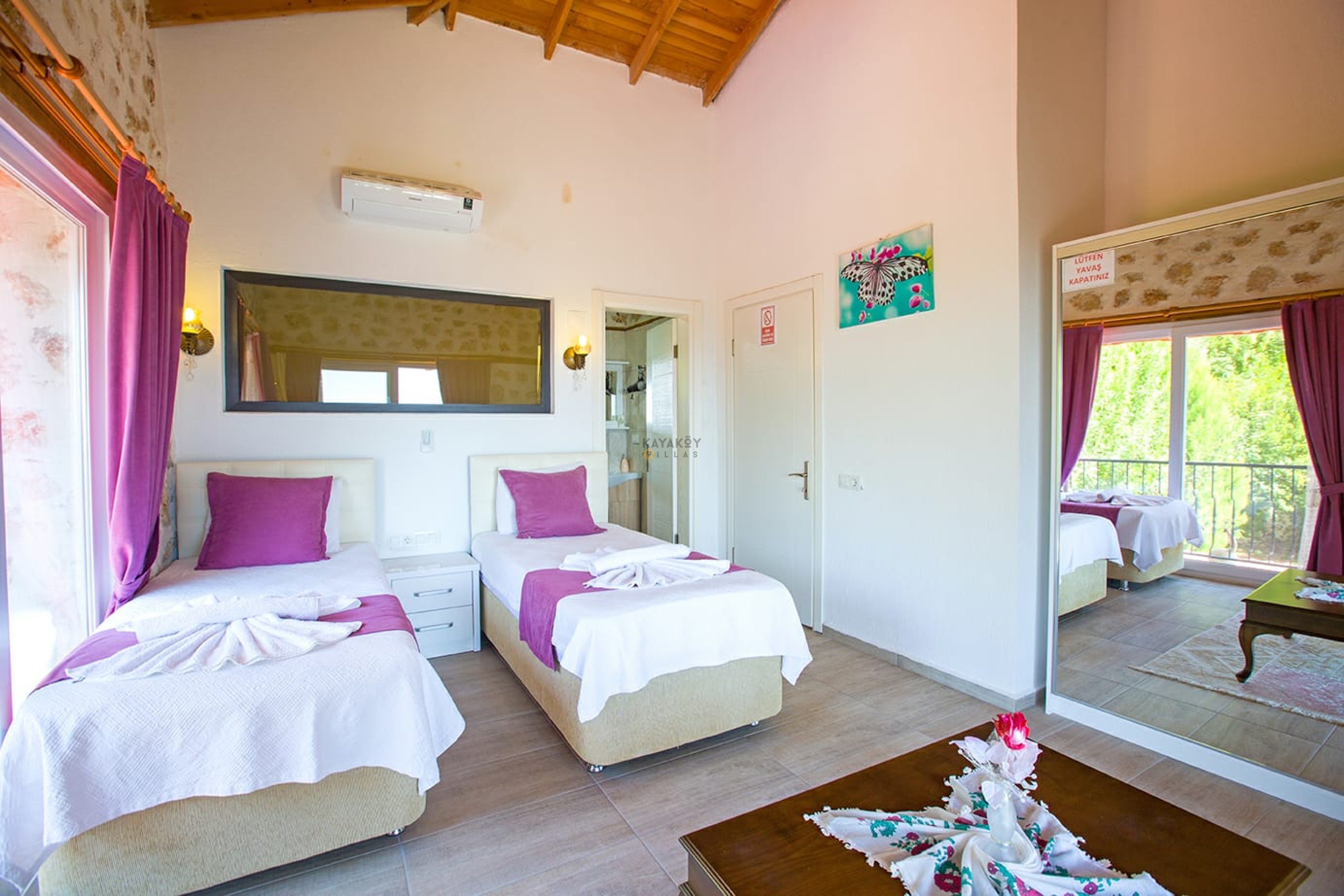 Gallery 4