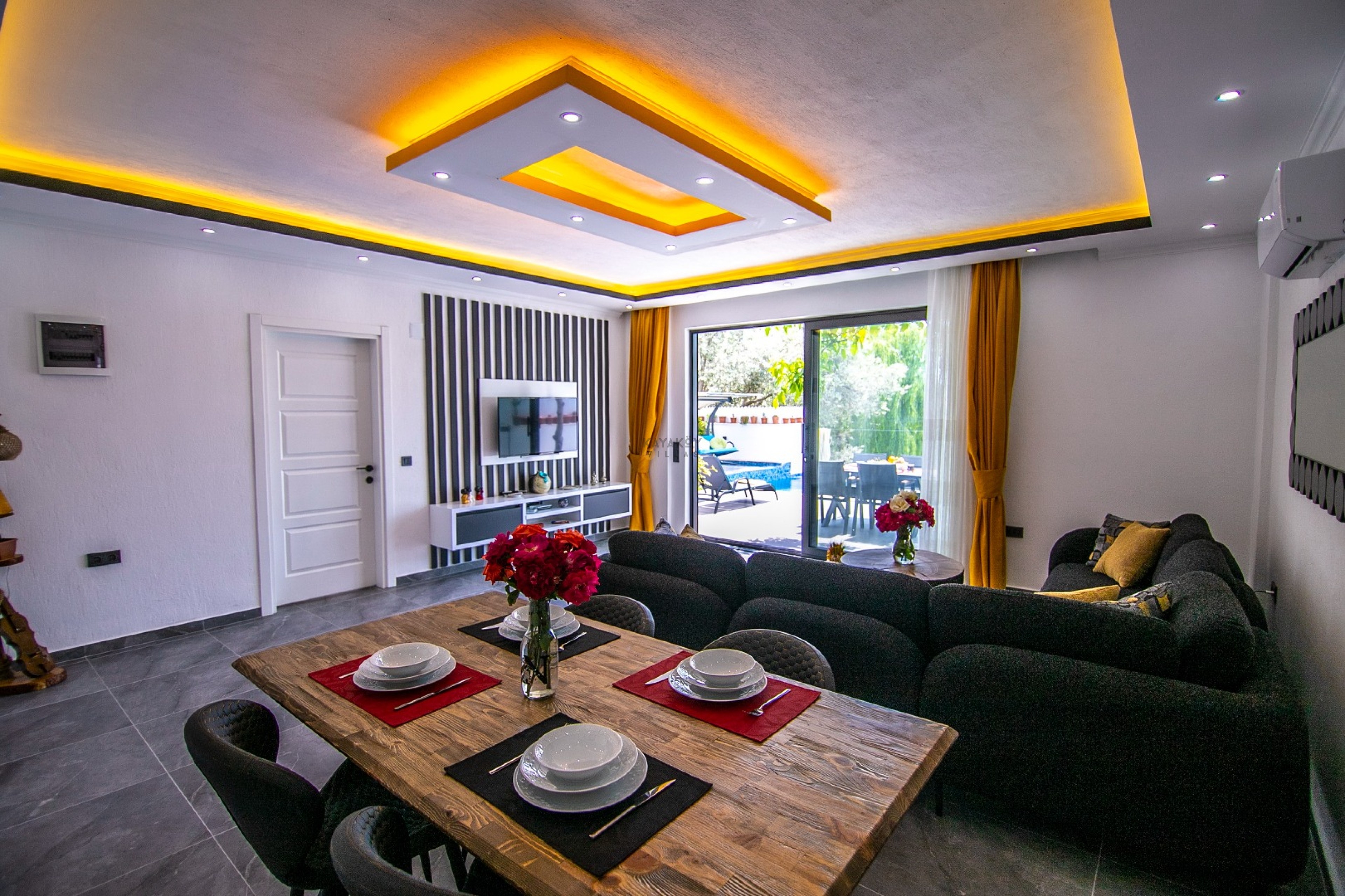 Mobile Gallery 15