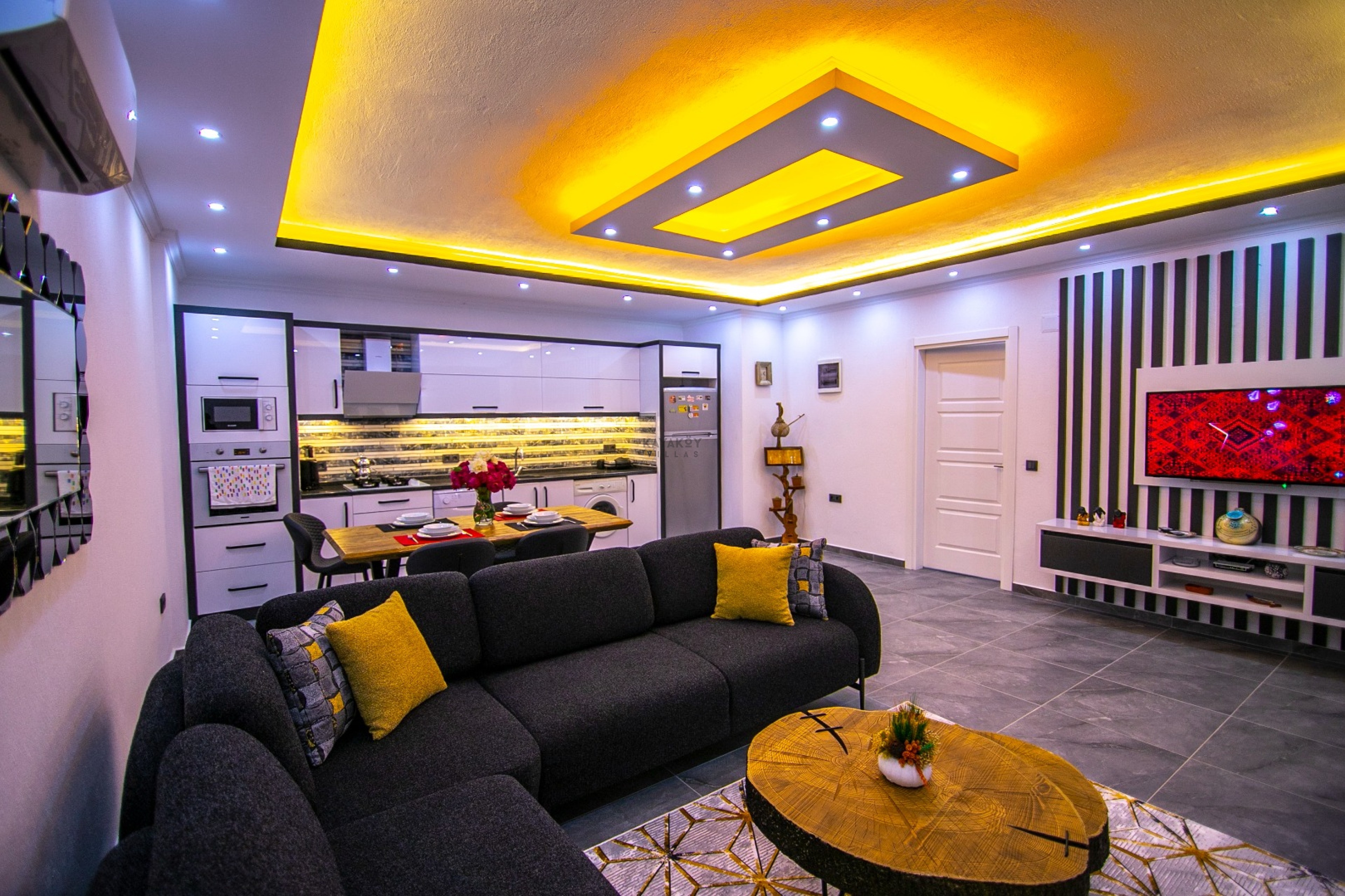 Gallery 0