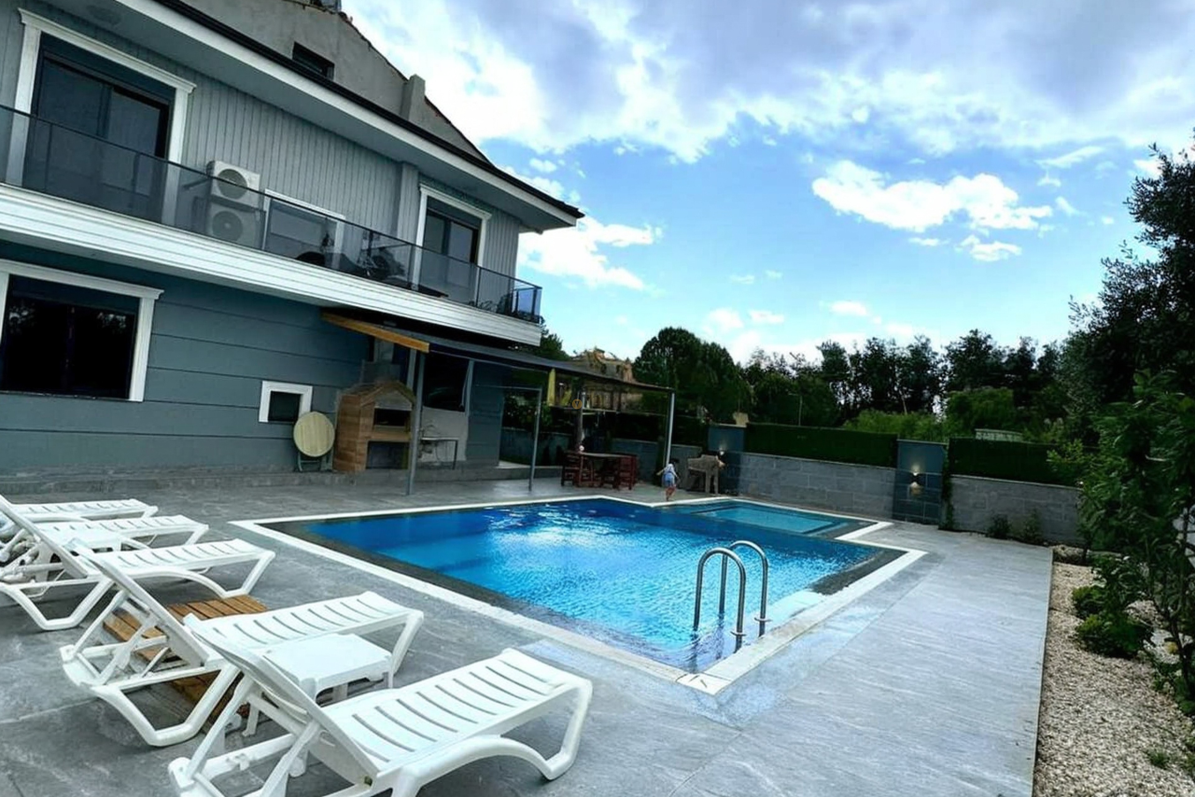 Villa Main