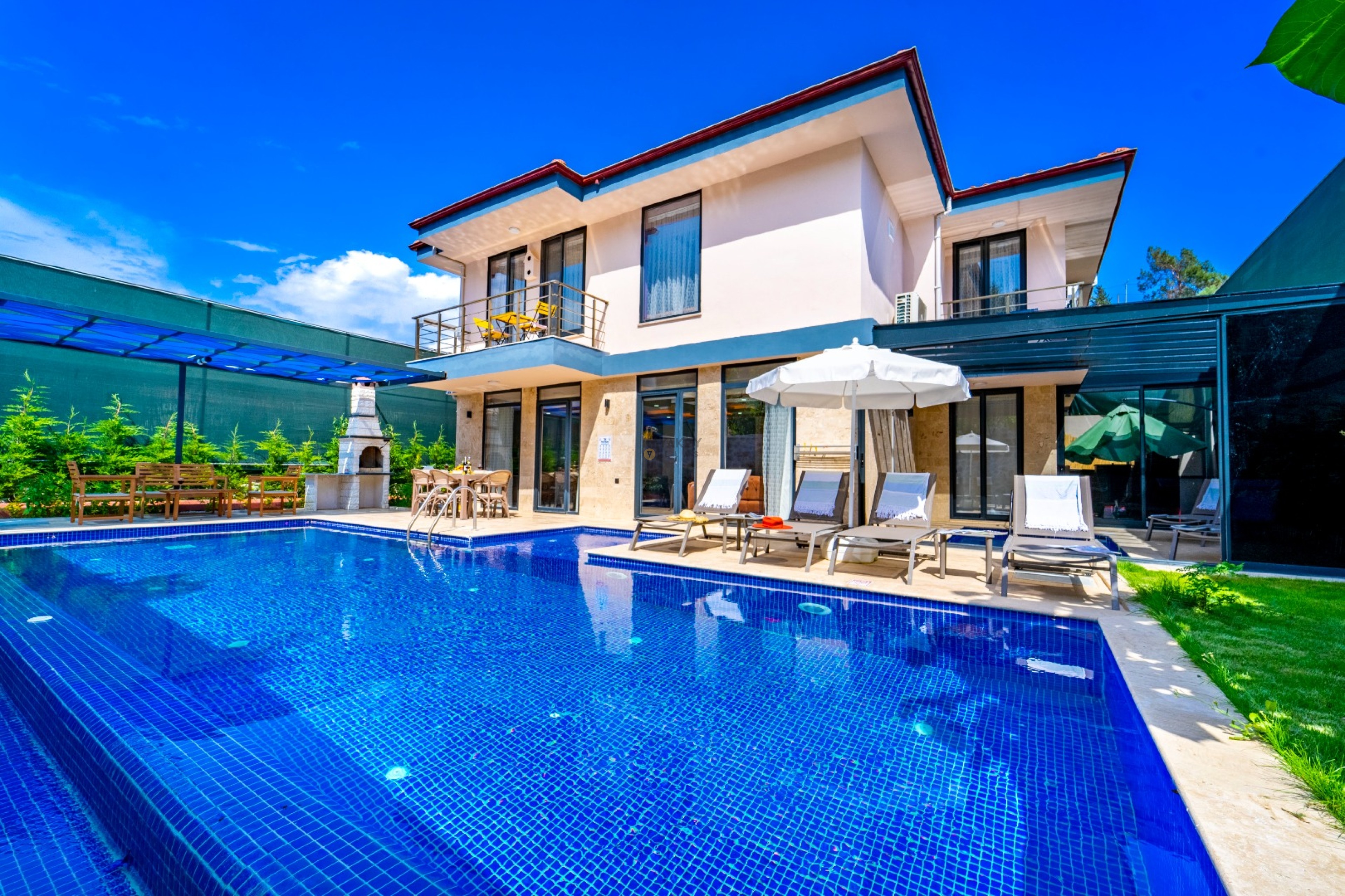 Villa Main