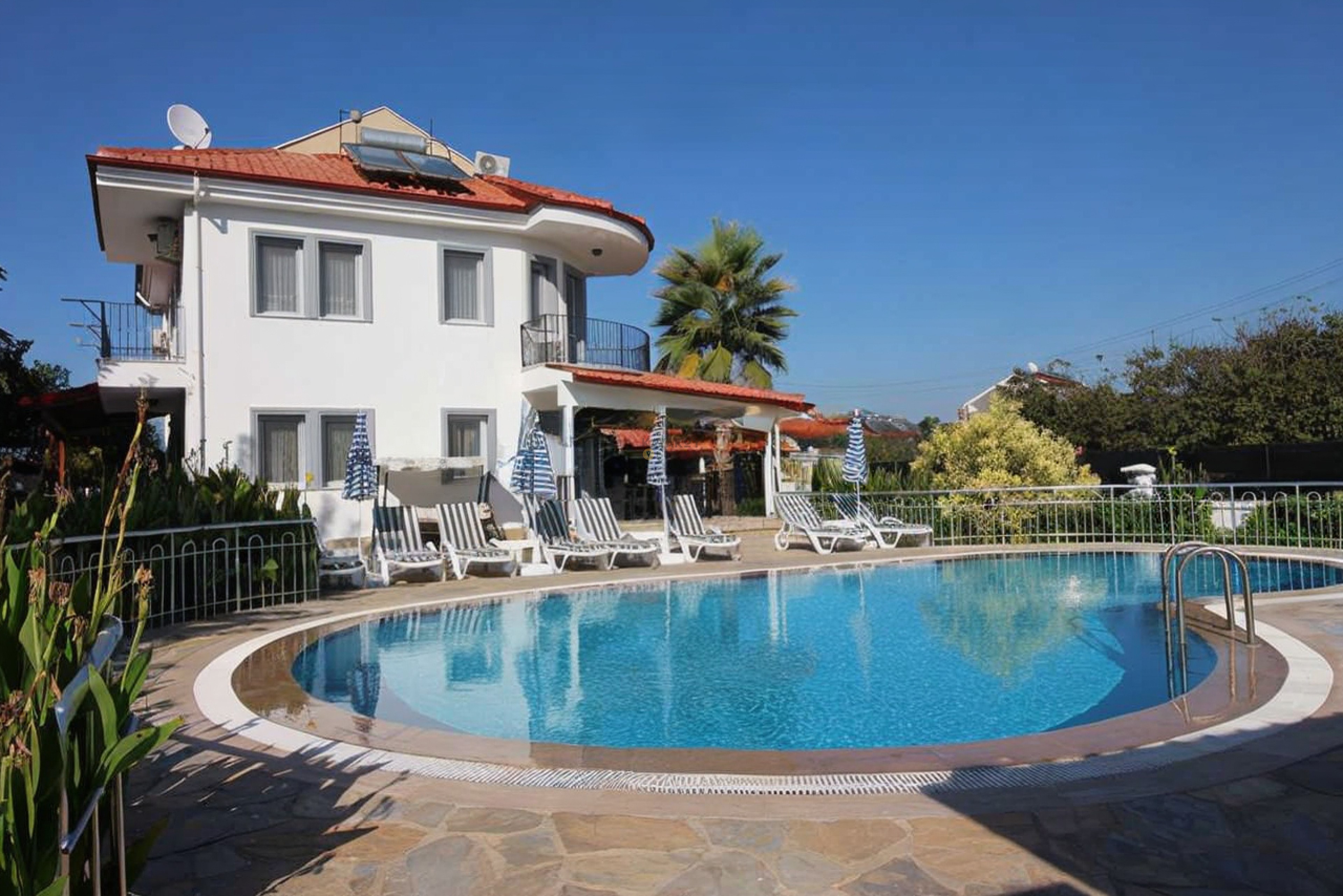 Villa Main