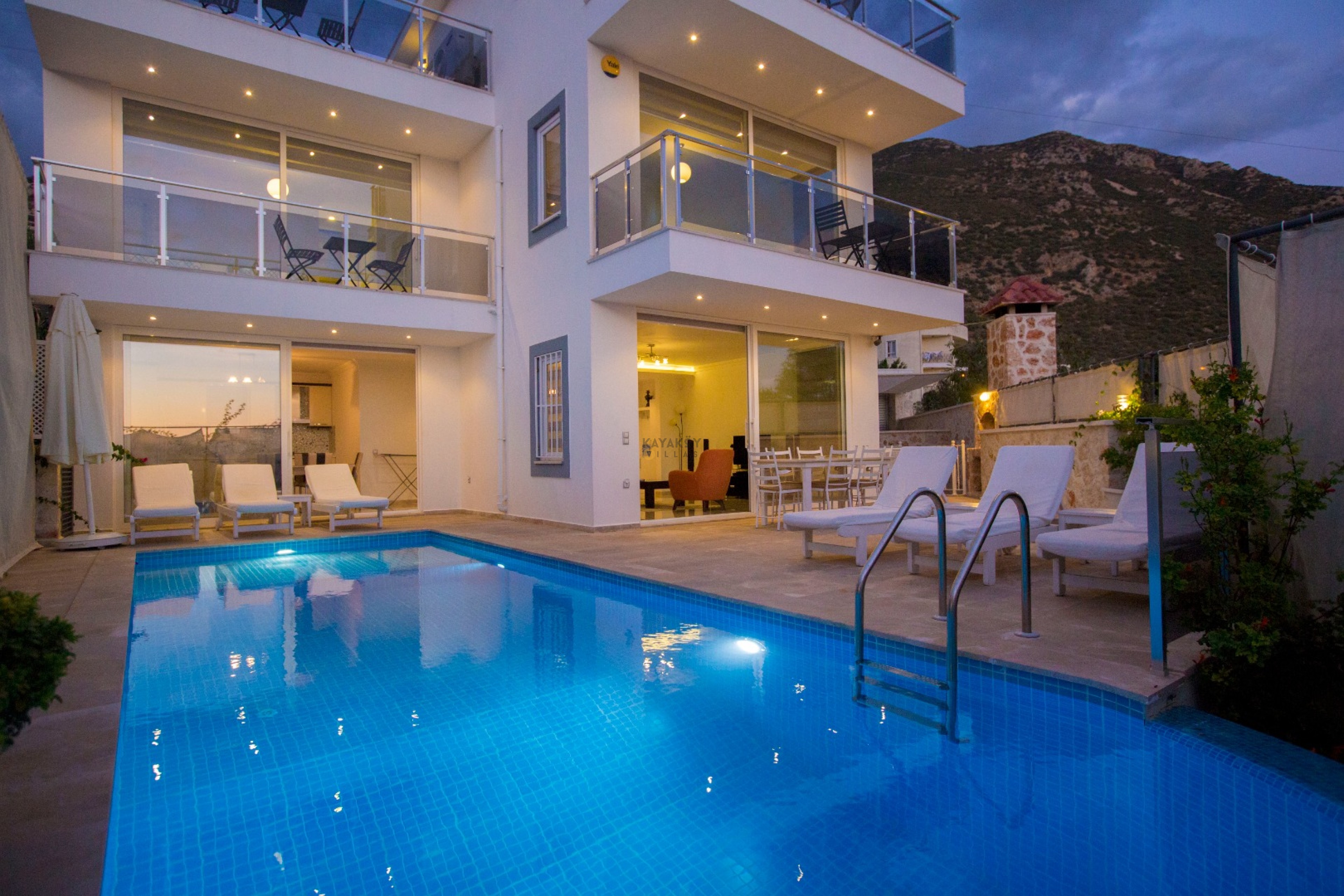 Villa Main