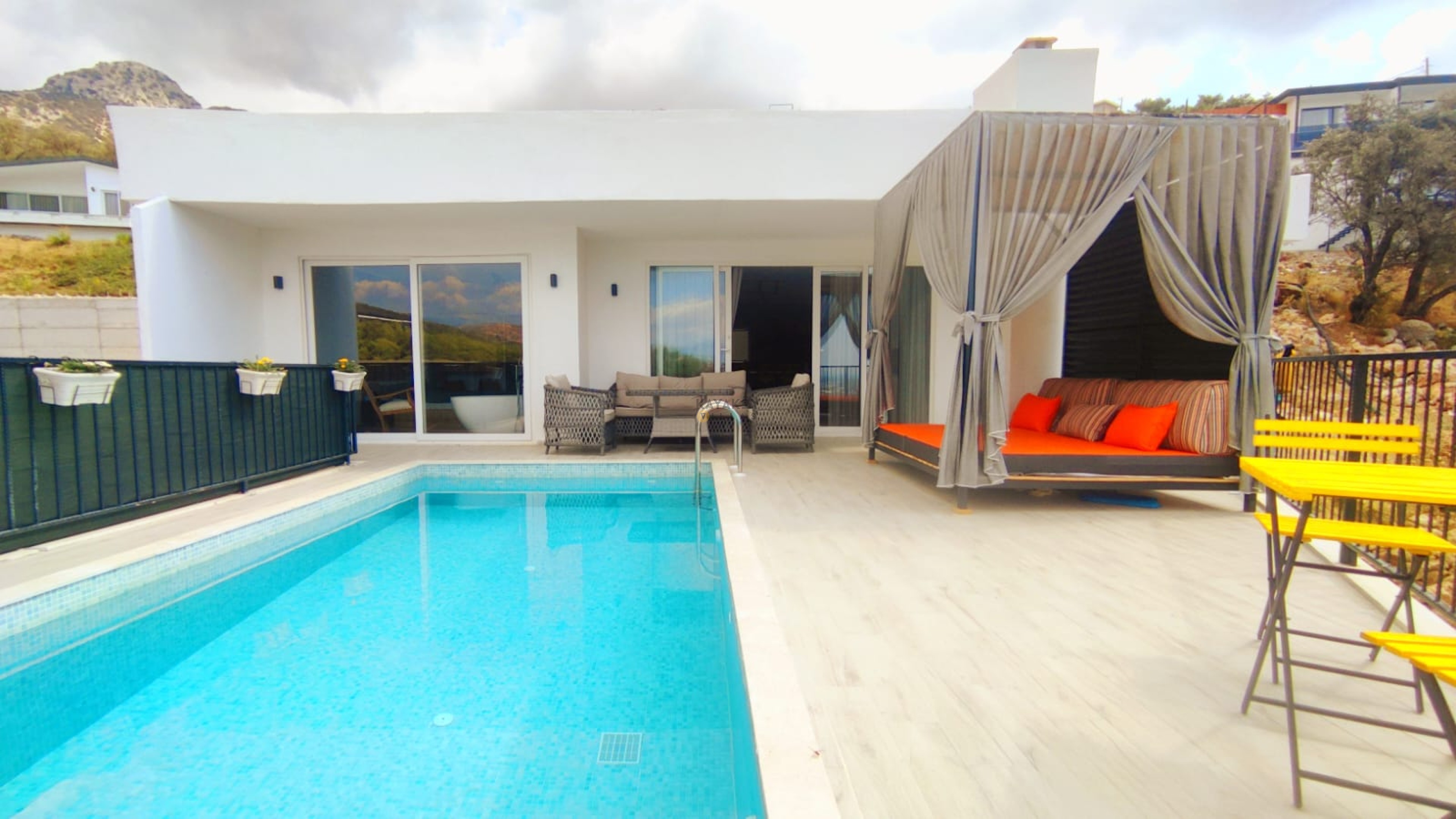 Villa Main