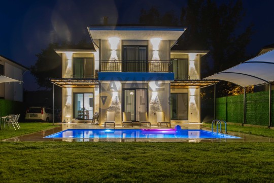 Villa Milano  Duo Beyobası Bölgesinde Kiralık Villa