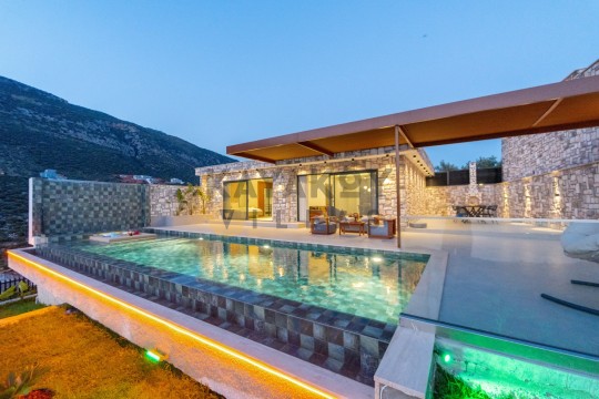 Villa Seraph Duo Kaş Gökseki Bölgesinde Kiralık Villa