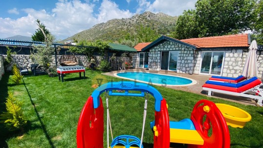 Villa Seylin Quatro Kaş Kalkan Üzümlü Bölgesinde Kiralık Villa